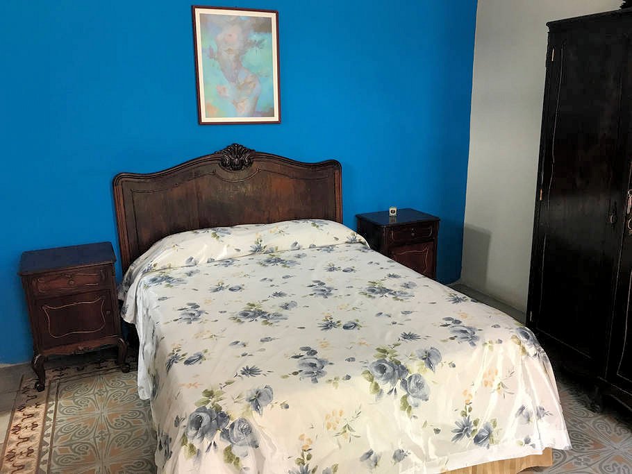 Room 1