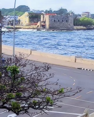 private-two-rooms-apartment-sea-view-vedado.25