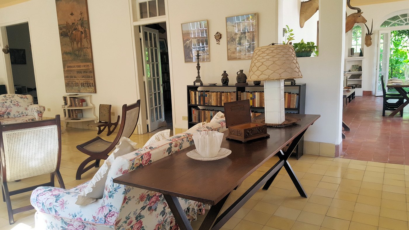 Finca Vigia. House interior