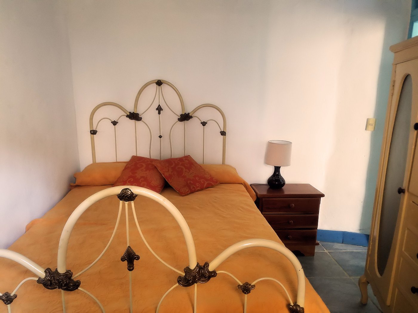 Room 1