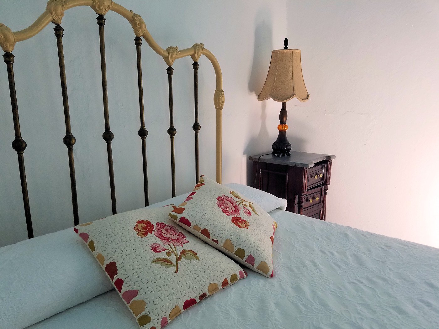 Room2