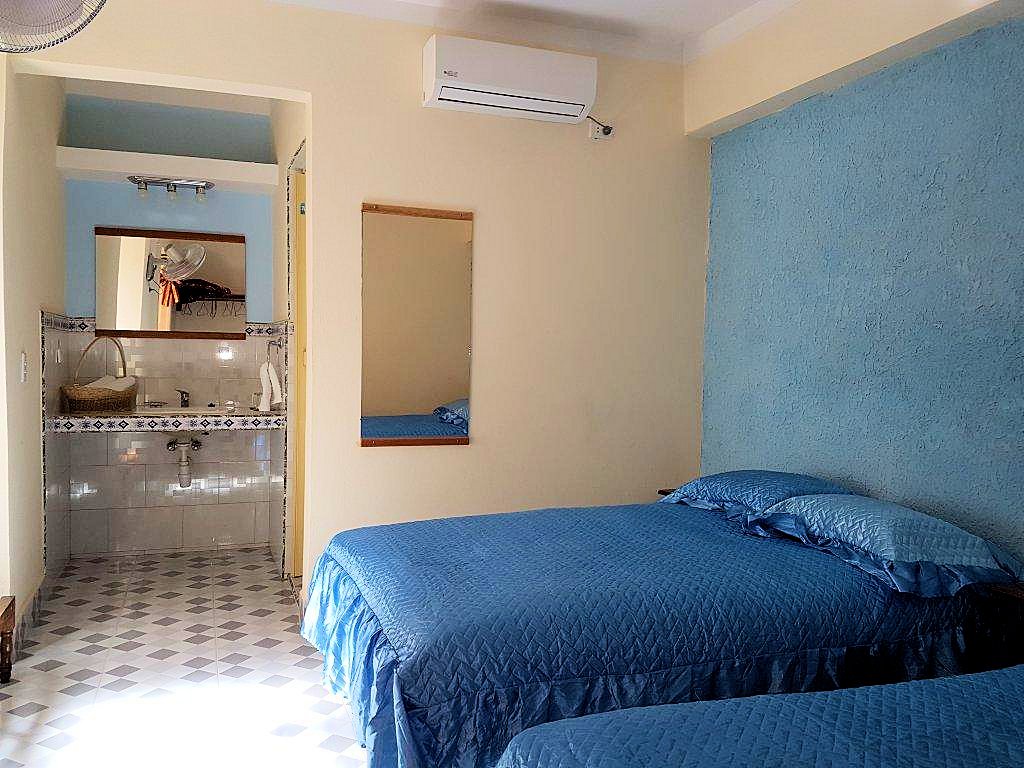 Room1