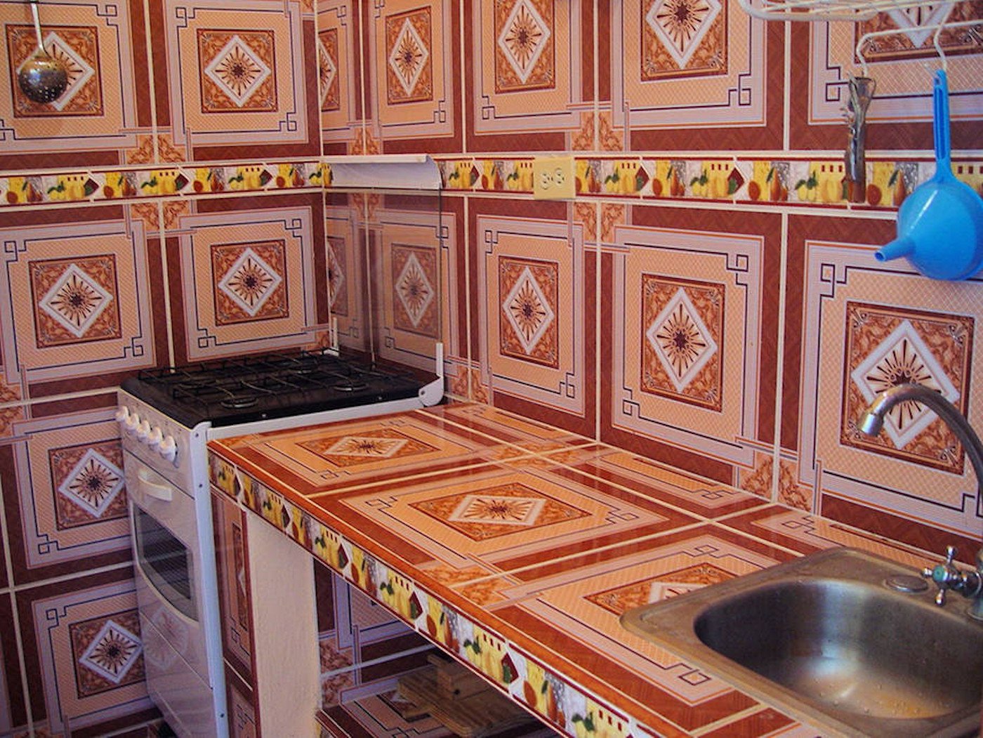 Fully equipped kitchen