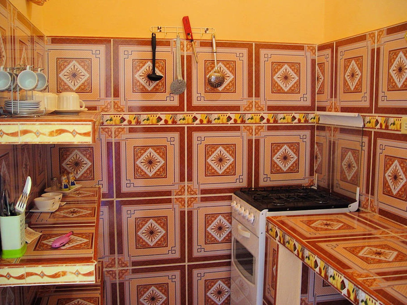 Fully equipped kitchen