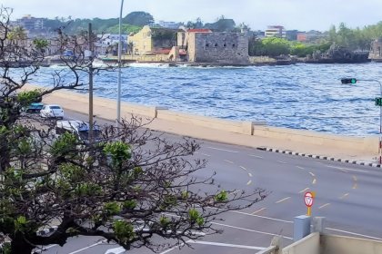 private-two-rooms-apartment-sea-view-vedado.25