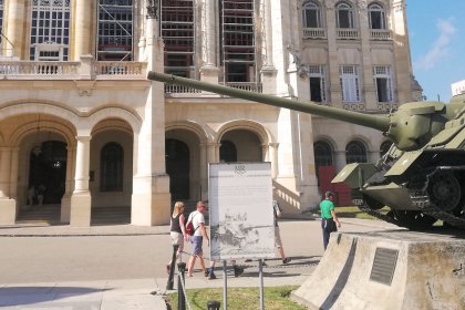 havana-in-the-50s-and-the-revolution